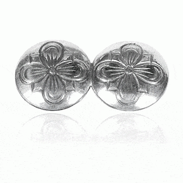 Neck pin No. 49, oxidized