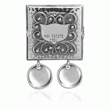 Navnestøl no. 8 my first motel oxidized