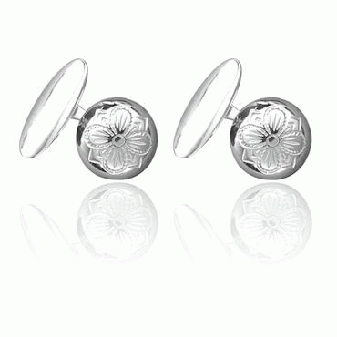 Arm buttons no. 19 light