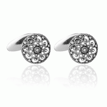 Arm buttons no. 8 oxidized