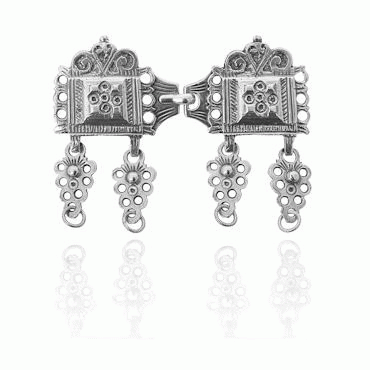 Belt tensioner No. 15, oxidized