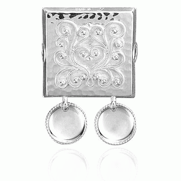 Beltestøl no. 8 with bowls light