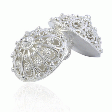 Neck pin No. 17, gilded with bottom