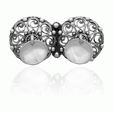 Neck pin No. 39, oxidized